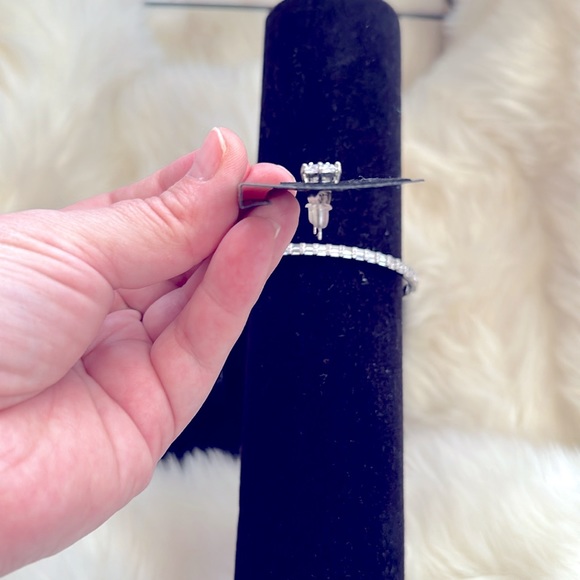 NEW 2pc Silver Gift Set:Oval Earrings+Diamond Baguettes Bangle Bracelet Jewelry - Picture 6 of 16